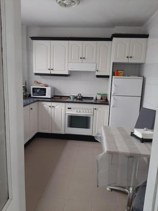 Habitacion Canteras Con Bano Privado , En Apartamento Compartido Лас Палмас де Гран Канария Екстериор снимка